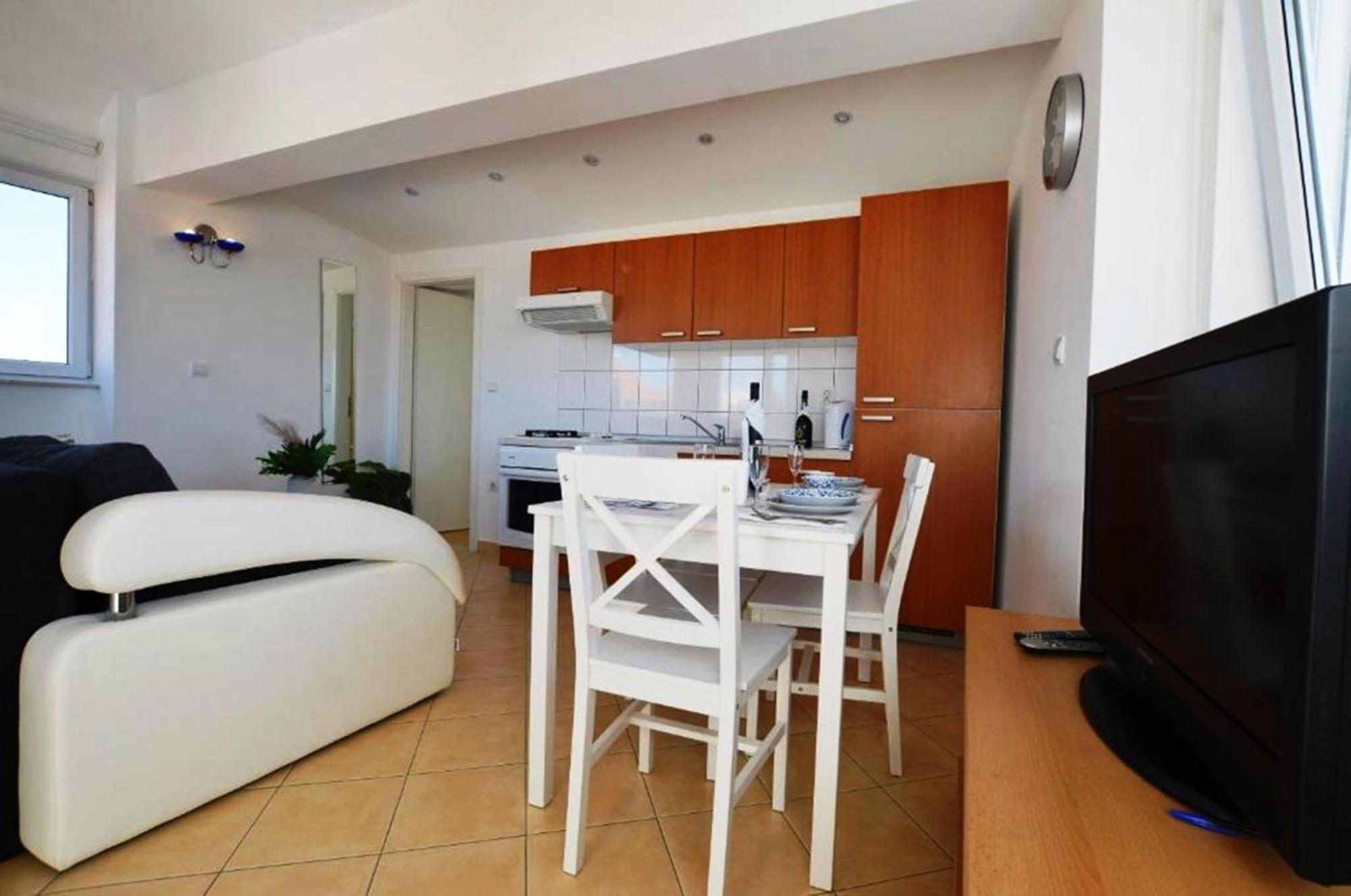 Augusta Apartment Ровинь Экстерьер фото