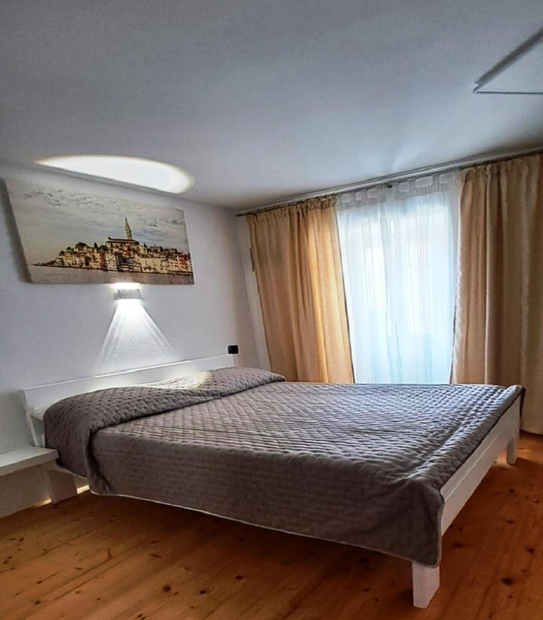 Augusta Apartment Ровинь Экстерьер фото